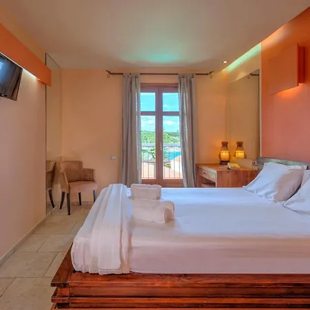 Fiscardo Bay 3* פיסקרדו