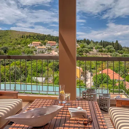 Fiscardo Bay פיסקרדו