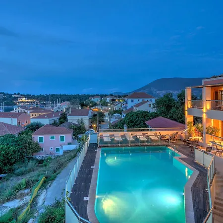 Fiscardo Bay フィスカルドン