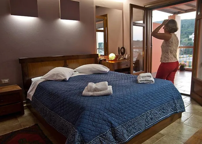 Fiscardo Bay Hotell 3*