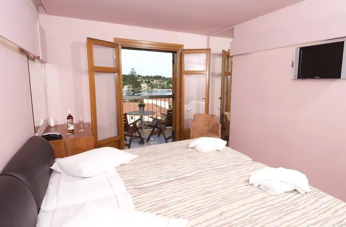 Fiscardo Bay Φισκάρδο